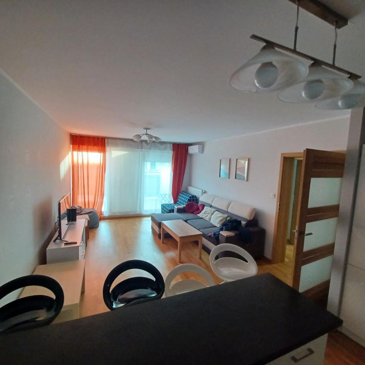 Apart City Center - 3 Rooms - Parking Place 브로츠와프 외부 사진
